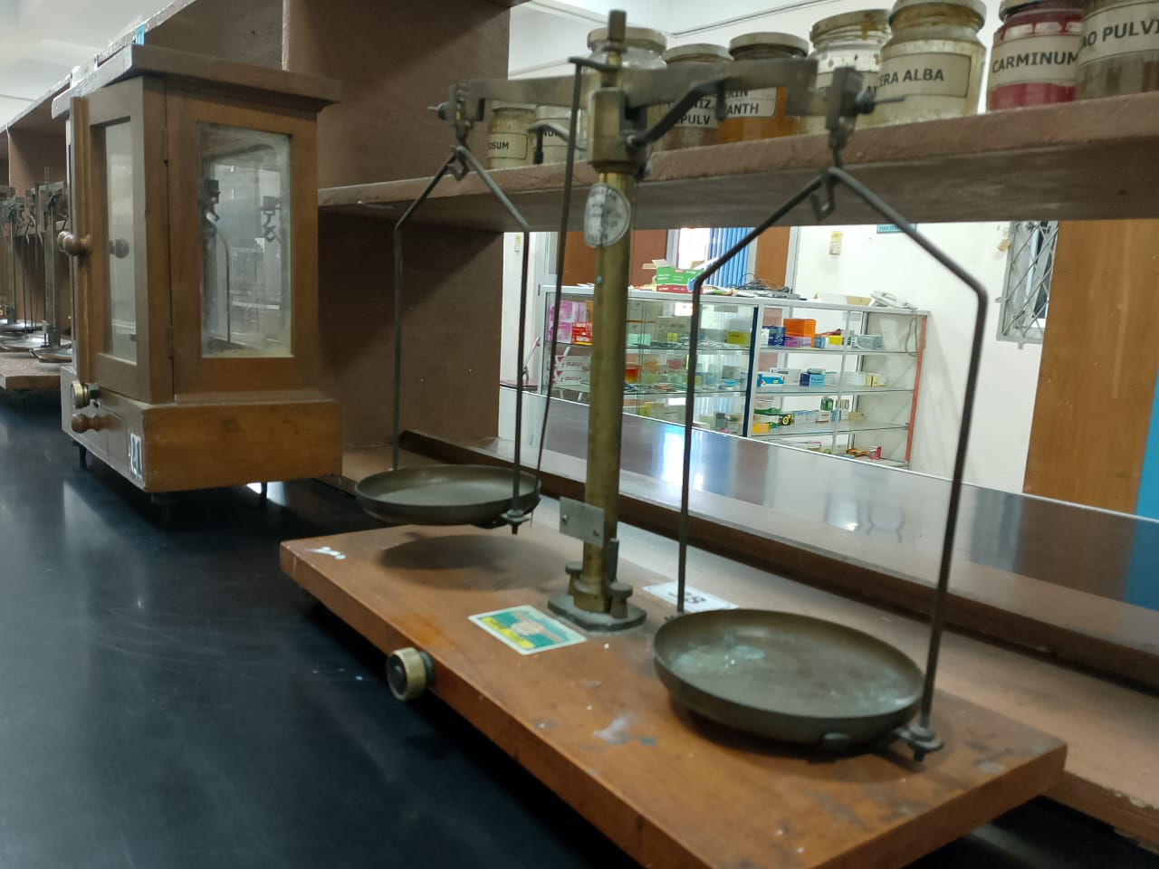 Ruang Praktik Farmasi