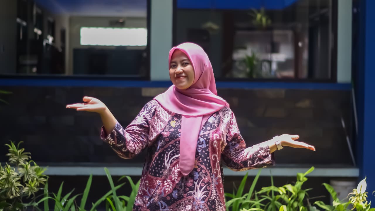 Irma Maulia Cahyani, S.Sn.