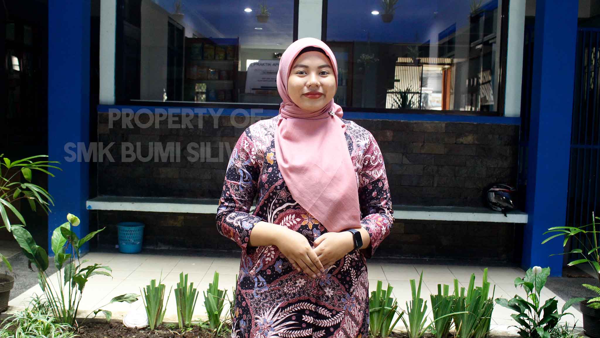 Ghaniya Nadhila Amalia, S.Ak.